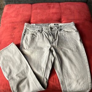 Men’s/youths size 33 light gray Vorta slim straight jeans